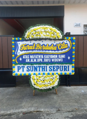 Papan Bunga Duka di Torjun